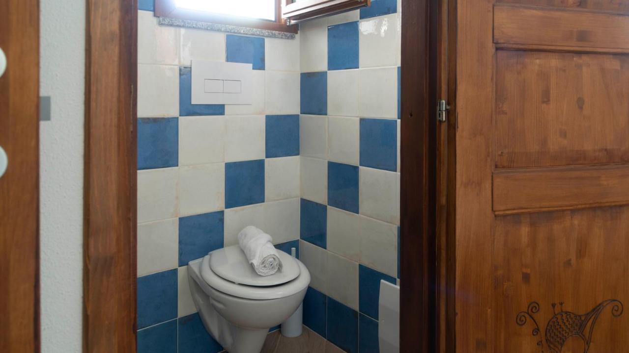 Casa Dei Lecci - Cala Gonone Appartement Buitenkant foto