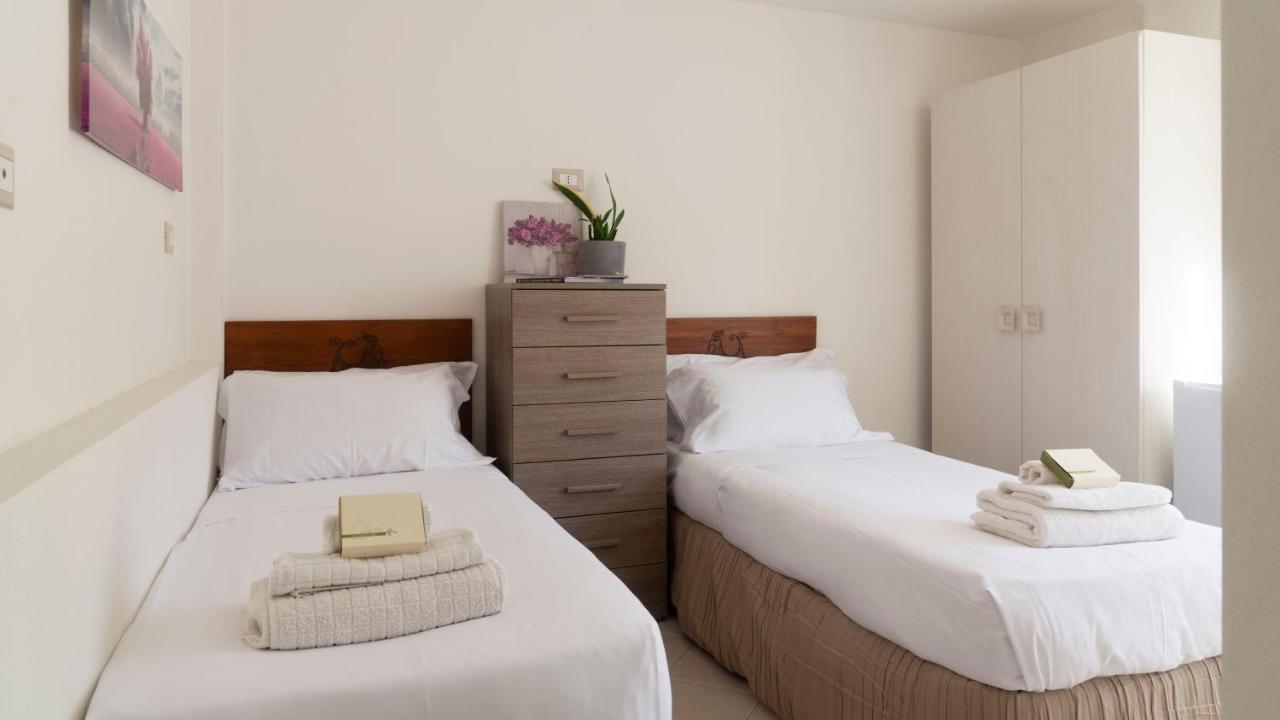 Casa Dei Lecci - Cala Gonone Appartement Buitenkant foto